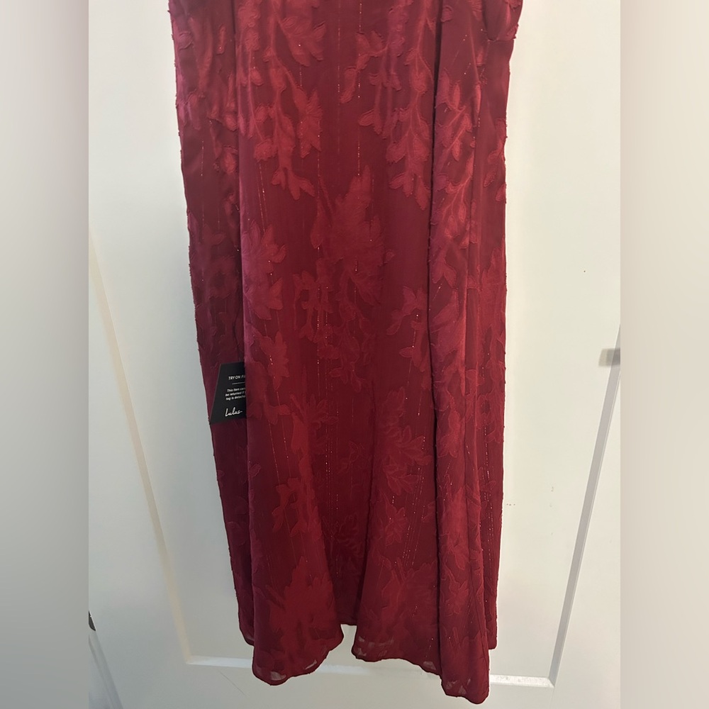 NWT Lulu’s Lovliest Looks Burgundy Floral Jacquard Tie-Strap Dress - Picture 11 of 11